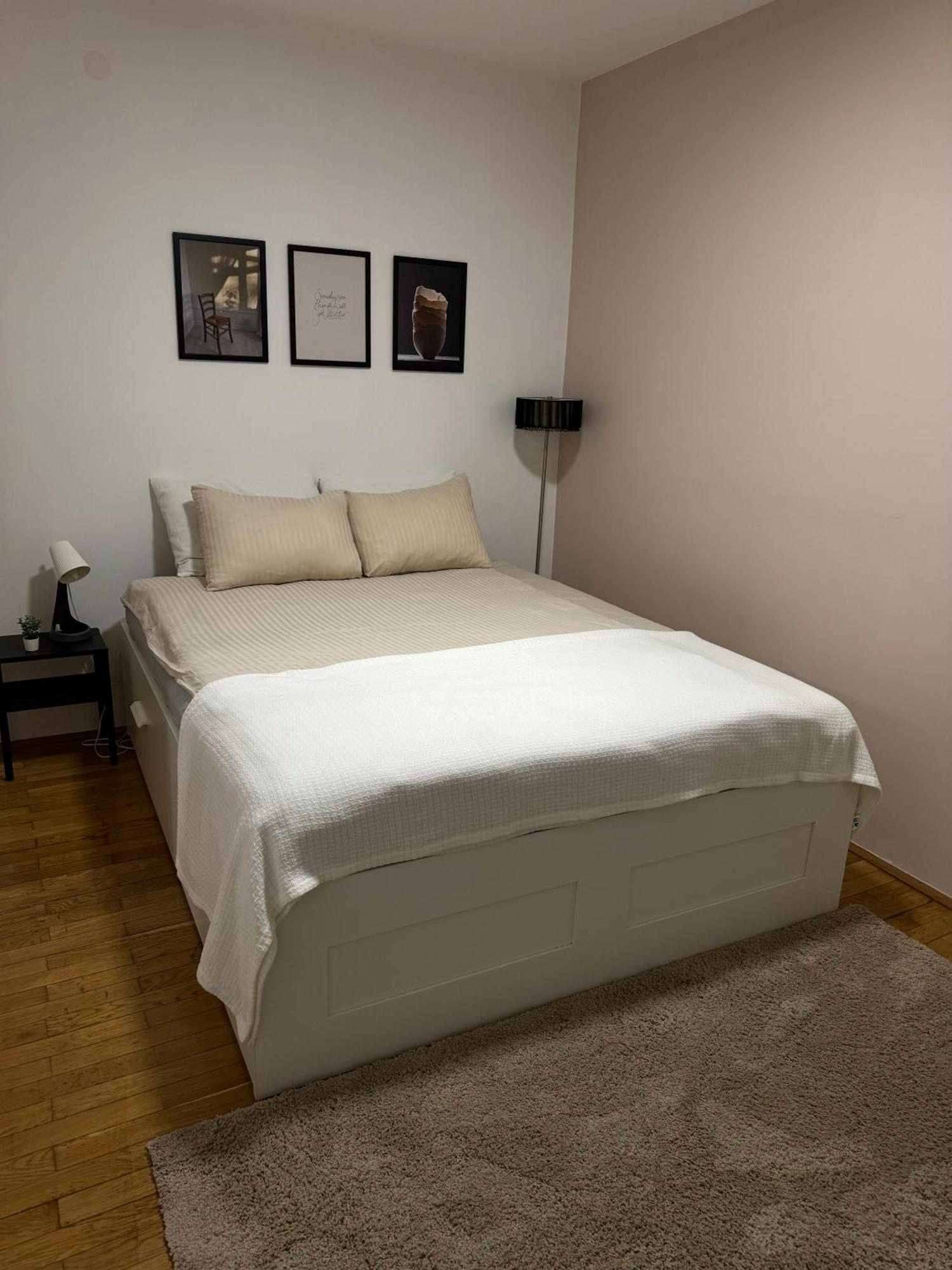 7 Emperors Central Suite Beograd Eksteriør bilde